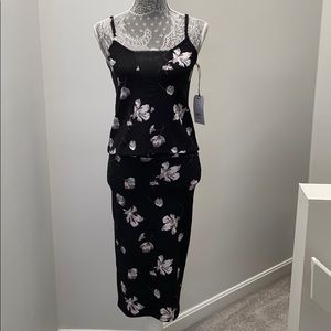 Gorgeous Floral top/midi skirt Outfit NWT